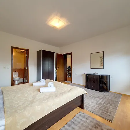 Palace - 2bd Next To The Slopes By Flat Manager パンポロボ